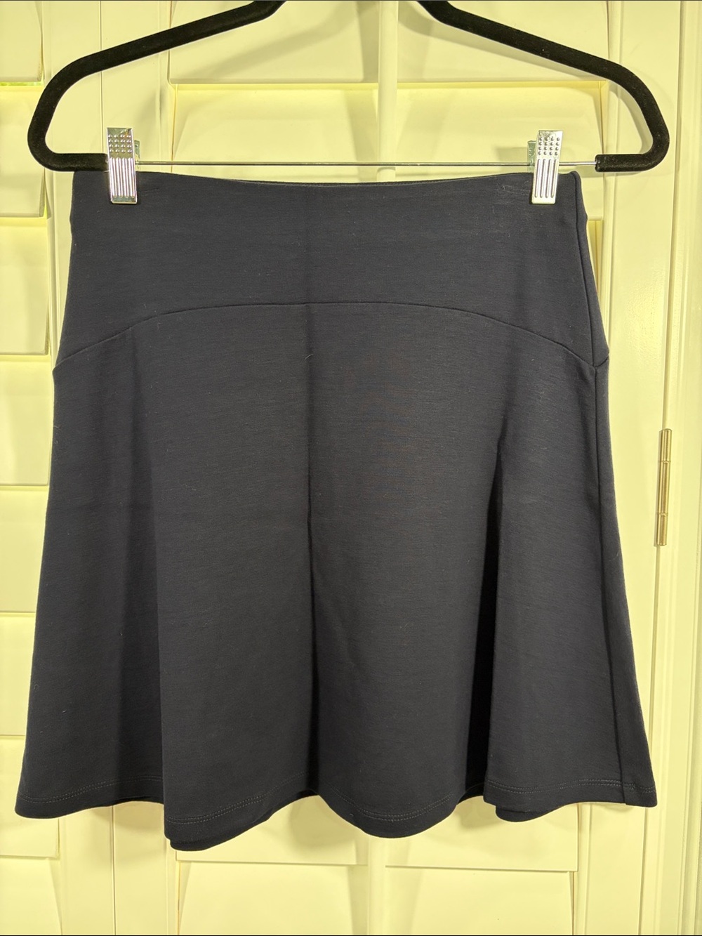 Navy Pull-on Stretchy Elasticized Skirt (XS)